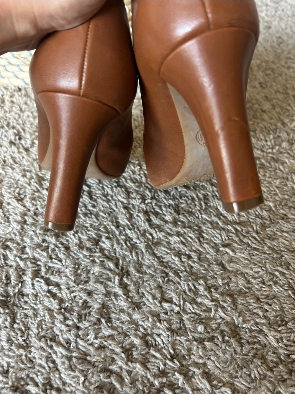 Michael Kors Pumps - Picture 5 of 7